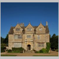 Water Eaton Manor House, photo by Motacilla, Wikipedia.jpg
